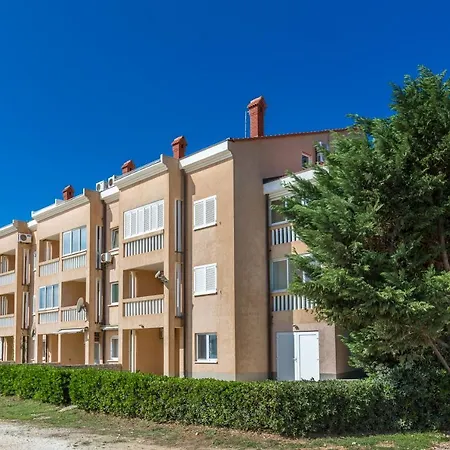 Milena Apartment Medulin Exterior photo