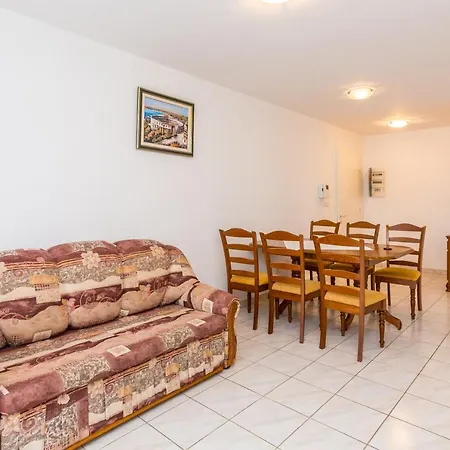 Milena Apartment Medulin Exterior photo
