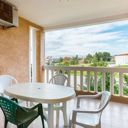 Milena Apartment Medulin Exterior photo