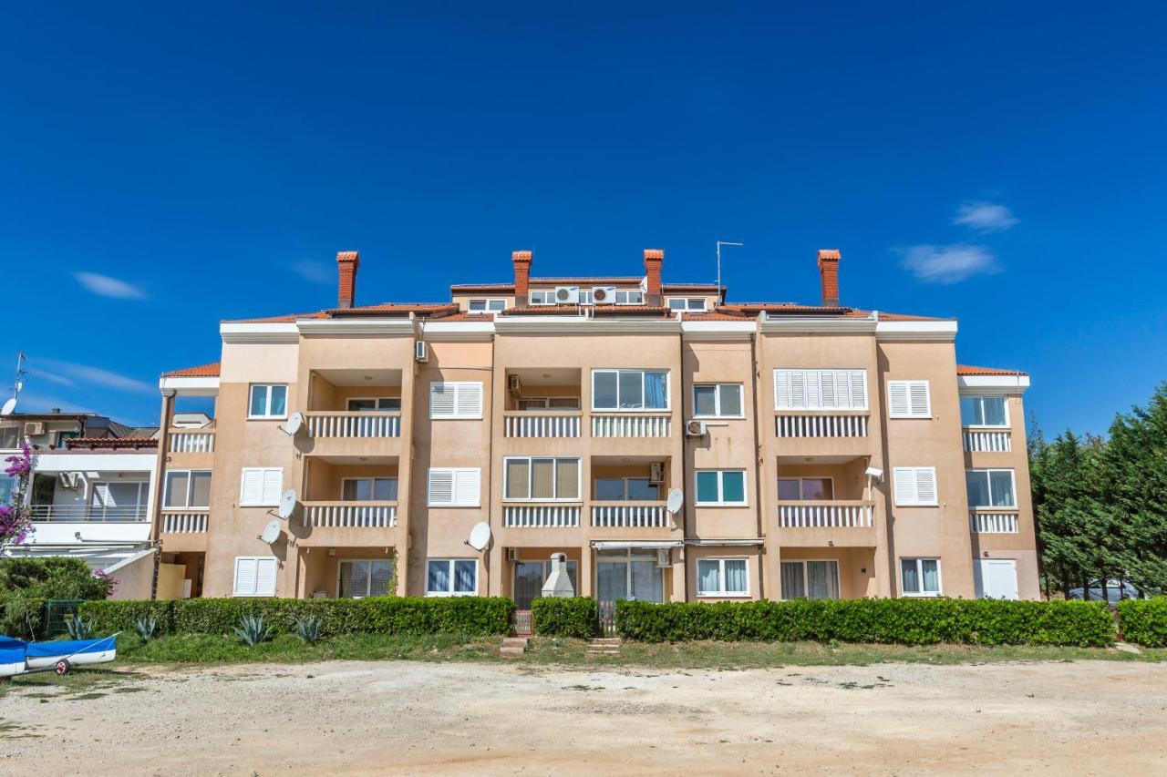 Apartment Milena *